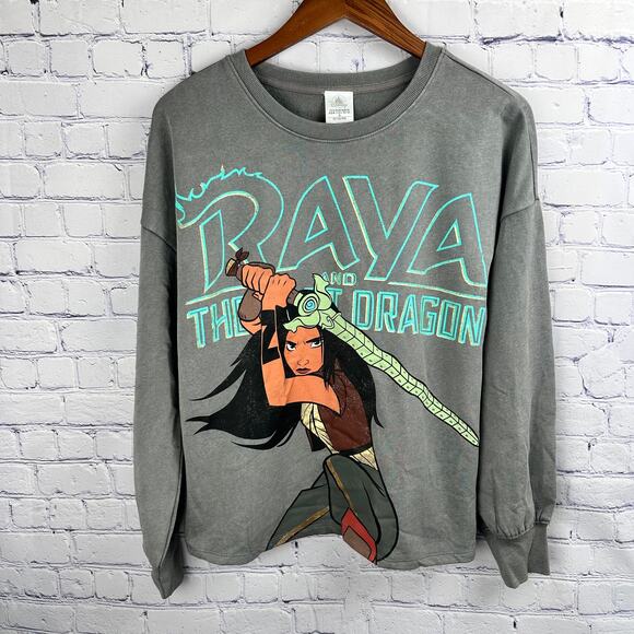 NWOT Adult Disney Raya The Dragon Sweatshirt Medium - Picture 1 of 10